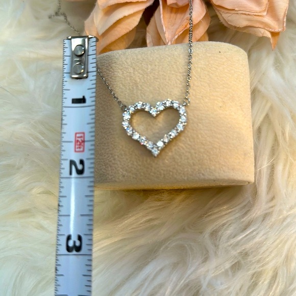 Heart Pendant Necklace Diamond Simulate Gemstones NEW! - Picture 6 of 8